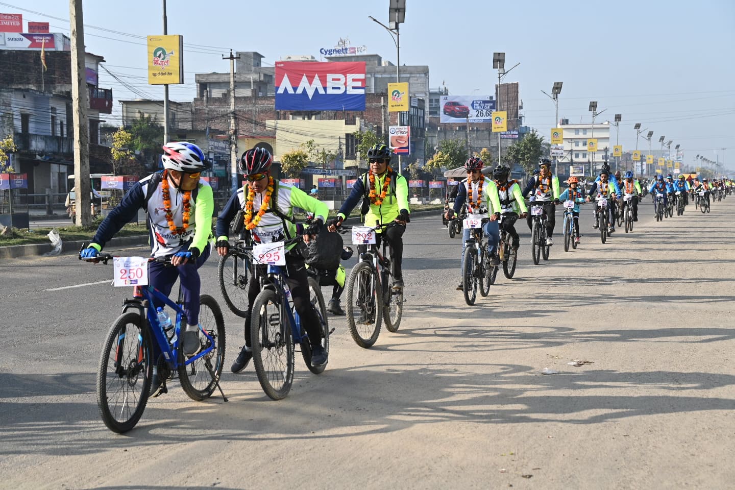 पर्यटन प्रर्वद्धन गर्न बाँकेदेखि बर्दियासम्म साइकल यात्रा (फोटो फिचर) 